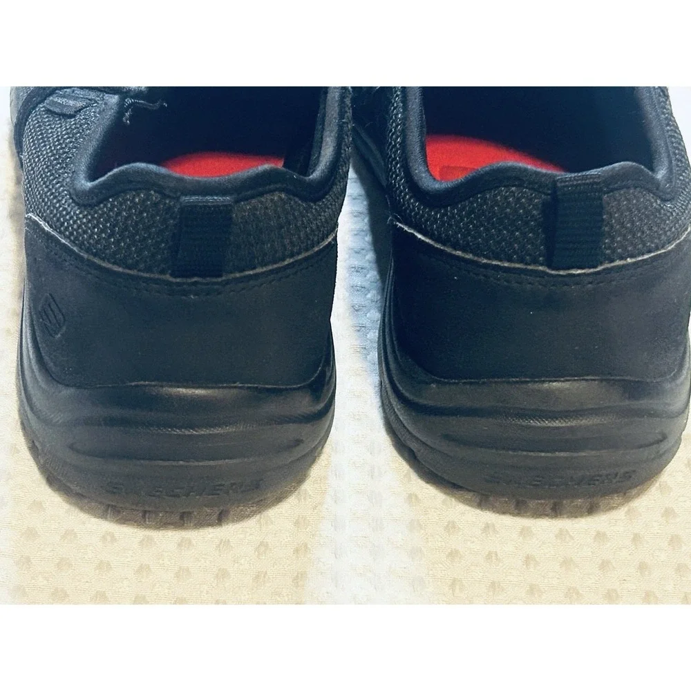 Skechers - Slip In Youth Size 3.5 Hiking Running Sneakers Black Relaxed Fit